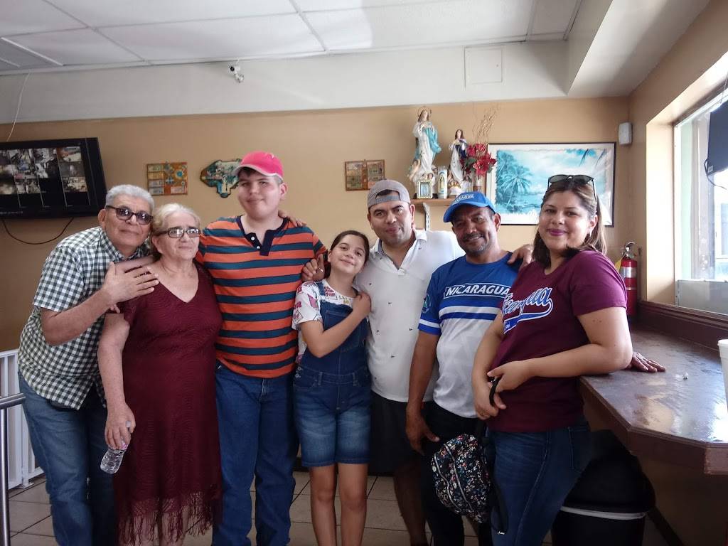 Fruteria Y Fritanga Suyen | restaurant | 1515 NW 17th Ave, Miami, FL 33125, USA | 3053241191 OR +1 305-324-1191