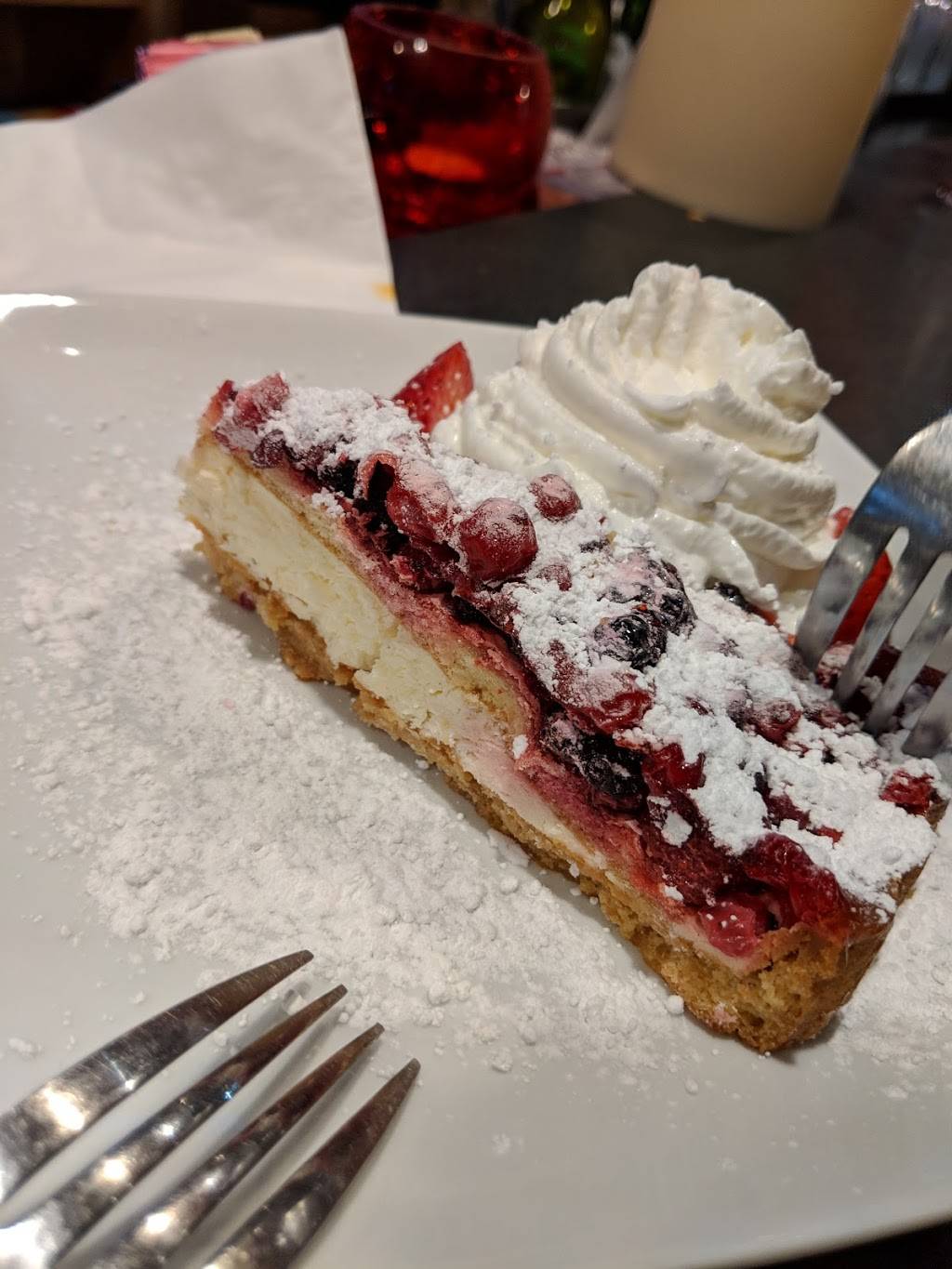 La Poulette Delray Beach | restaurant | 215 NE 6th Ave, Delray Beach, FL 33483, USA | 5619082396 OR +1 561-908-2396