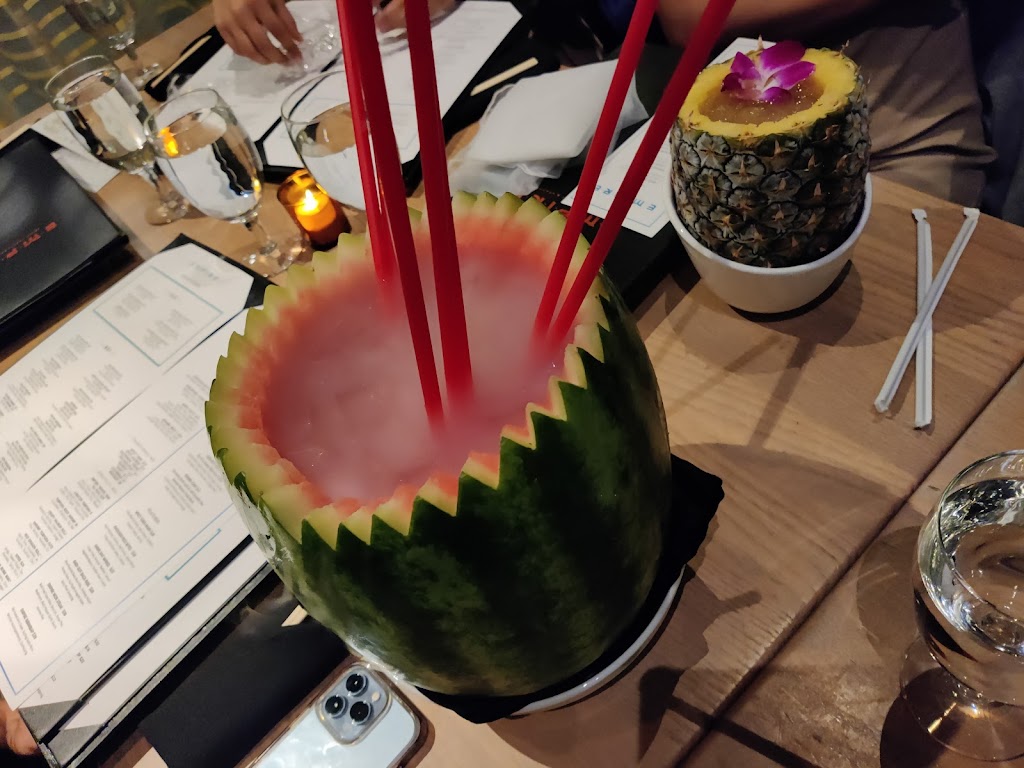 Empire | restaurant | 1 Marina Park Drive, Boston, MA 02210, USA | 6172950001 OR +1 617-295-0001