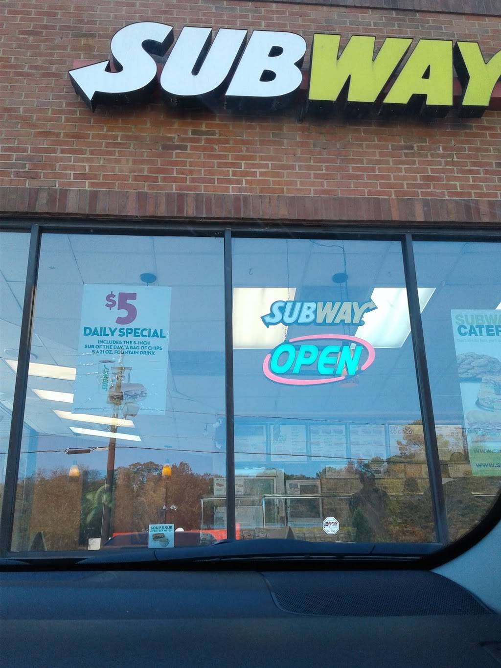 Subway | restaurant | 7525 Covington Hwy, Lithonia, GA 30058, USA | 7704821574 OR +1 770-482-1574