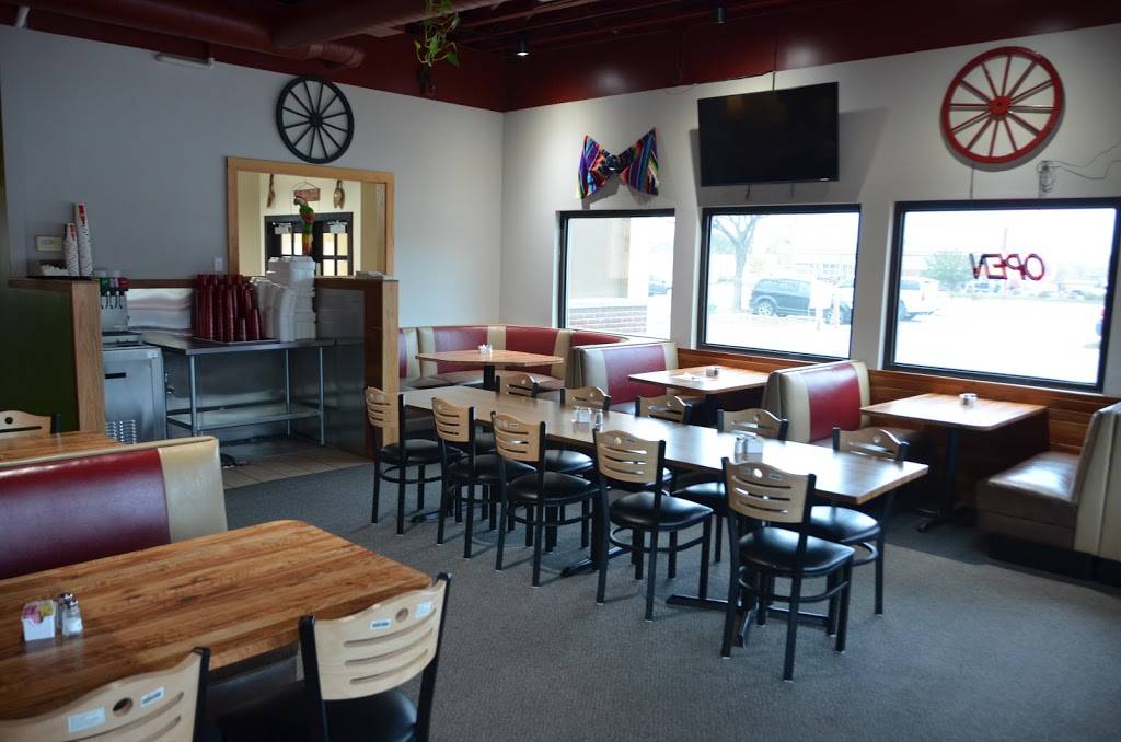 La Casa Maya | restaurant | 631 Lincoln Way, Ames, IA 50010, USA | 5152337179 OR +1 515-233-7179