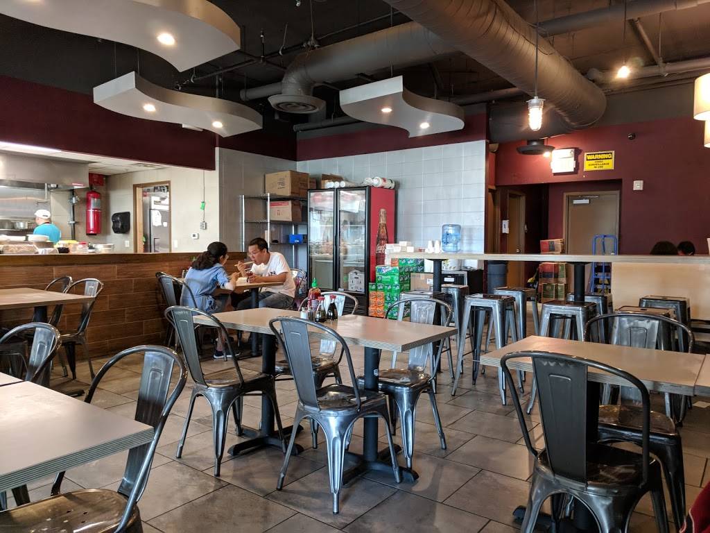 Shun de Mom | restaurant | 717 University Dr Ste 171, College Station, TX 77840, USA | 9795059202 OR +1 979-505-9202