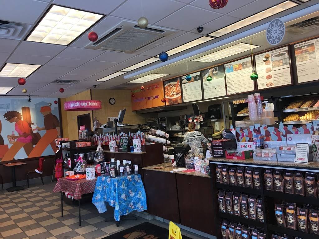 Dunkin | bakery | 148-150 Main St, Littleton, NH 03561, USA | 6034440520 OR +1 603-444-0520