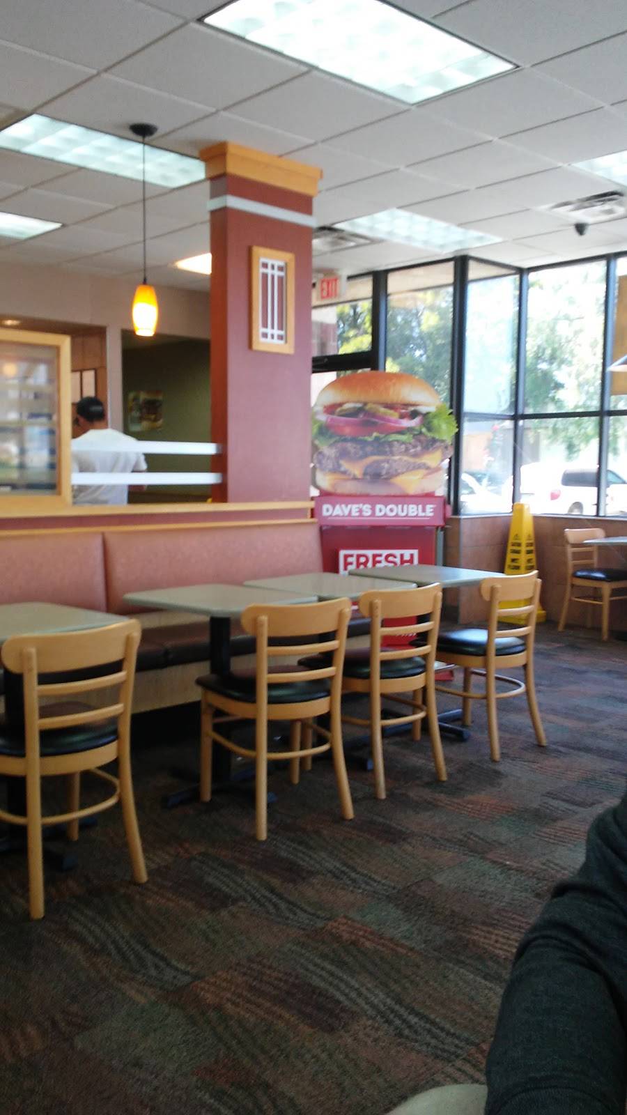 Wendys | restaurant | 4447 Central Pl, Fairfield, CA 94534, USA | 7078645626 OR +1 707-864-5626