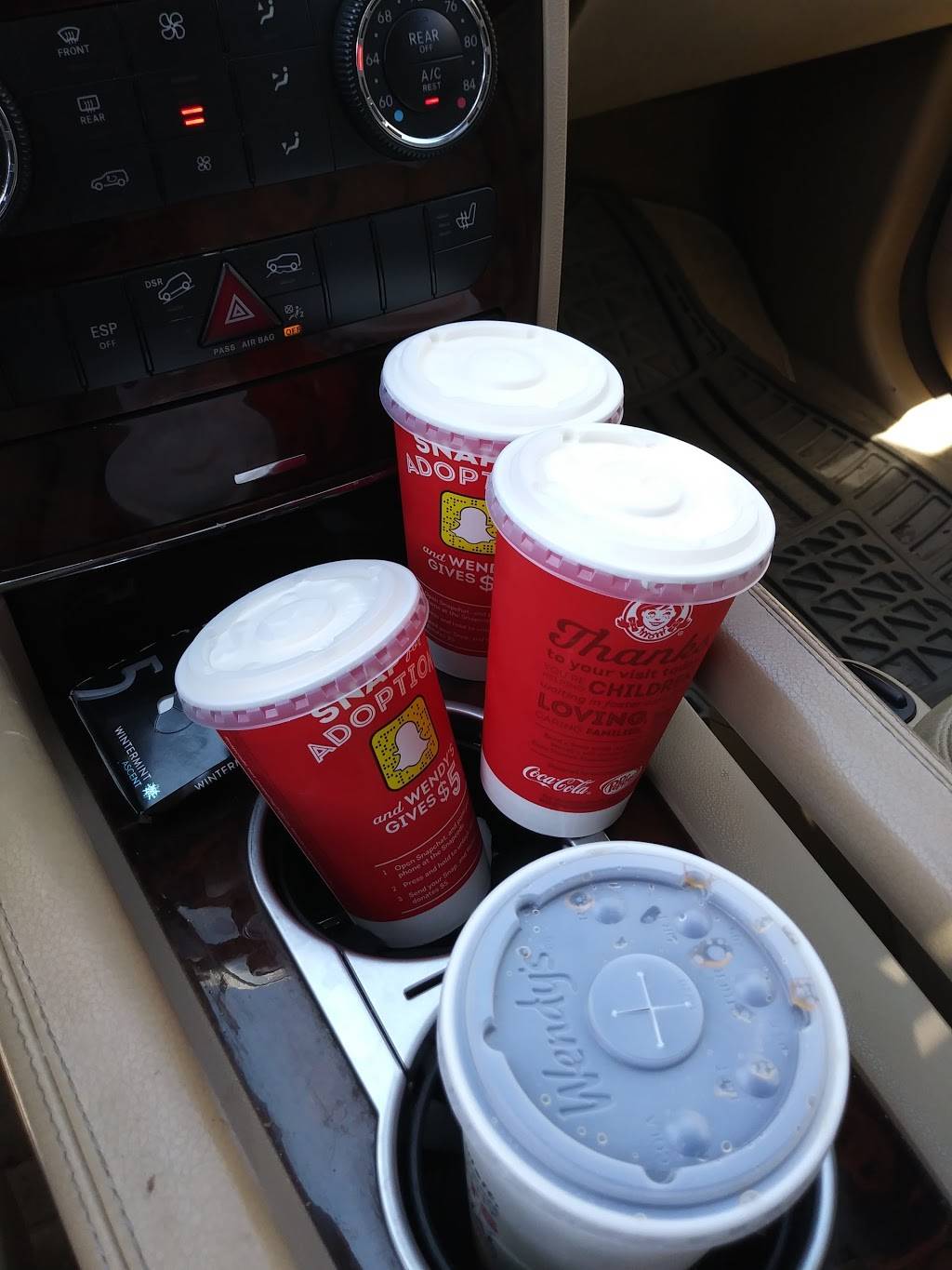 Wendys | restaurant | 801 E Kettleman Ln, Lodi, CA 95240, USA | 2093686202 OR +1 209-368-6202