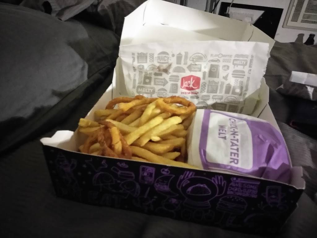 Jack in the Box | restaurant | 1655 Capalina Rd, San Marcos, CA 92069, USA | 7607449144 OR +1 760-744-9144