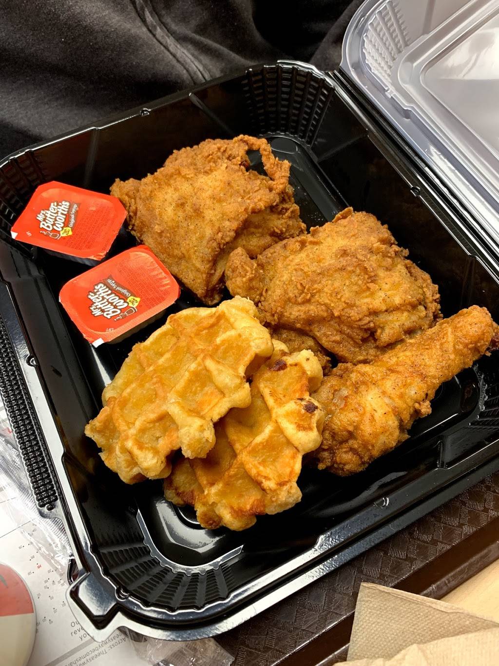 KFC | restaurant | 1160 S Roselle Rd, Schaumburg, IL 60193, USA | 8479230676 OR +1 847-923-0676