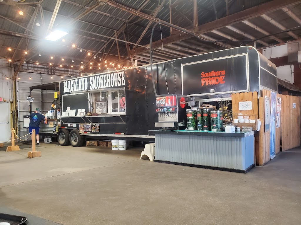 Blackland Smokehouse | restaurant | 1615 26th St, Snyder, TX 79549, USA | 3255152018 OR +1 325-515-2018