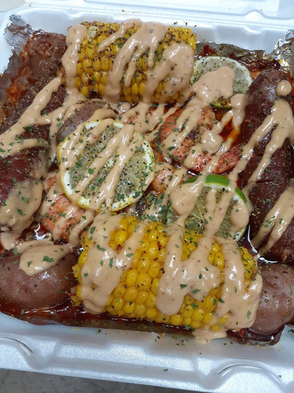 Crab N Thangz | restaurant | 2207 E Ledbetter Dr, Dallas, TX 75216, USA | 2149004368 OR +1 214-900-4368