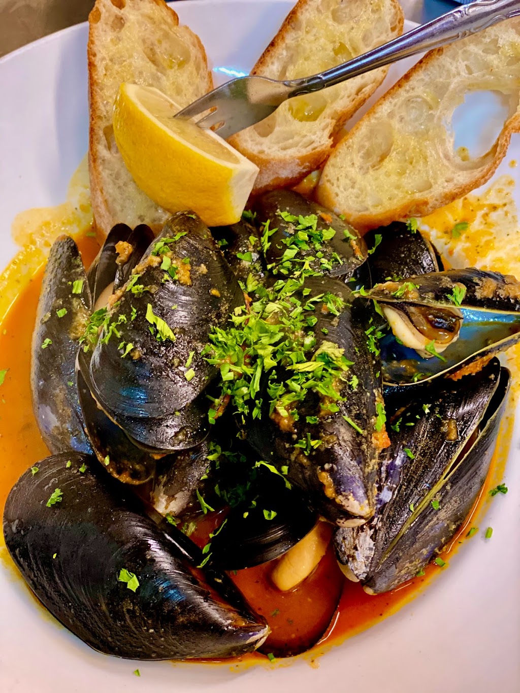 American Bites | restaurant | 478 Green St, San Francisco, CA 94133, USA | 4158345454 OR +1 415-834-5454