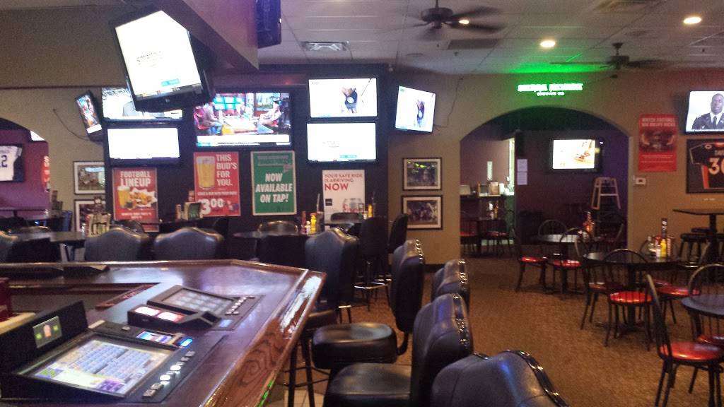 Bullys Sports Bar & Grill | restaurant | 18156 Wedge Pkwy, Reno, NV 89511, USA | 7758517400 OR +1 775-851-7400