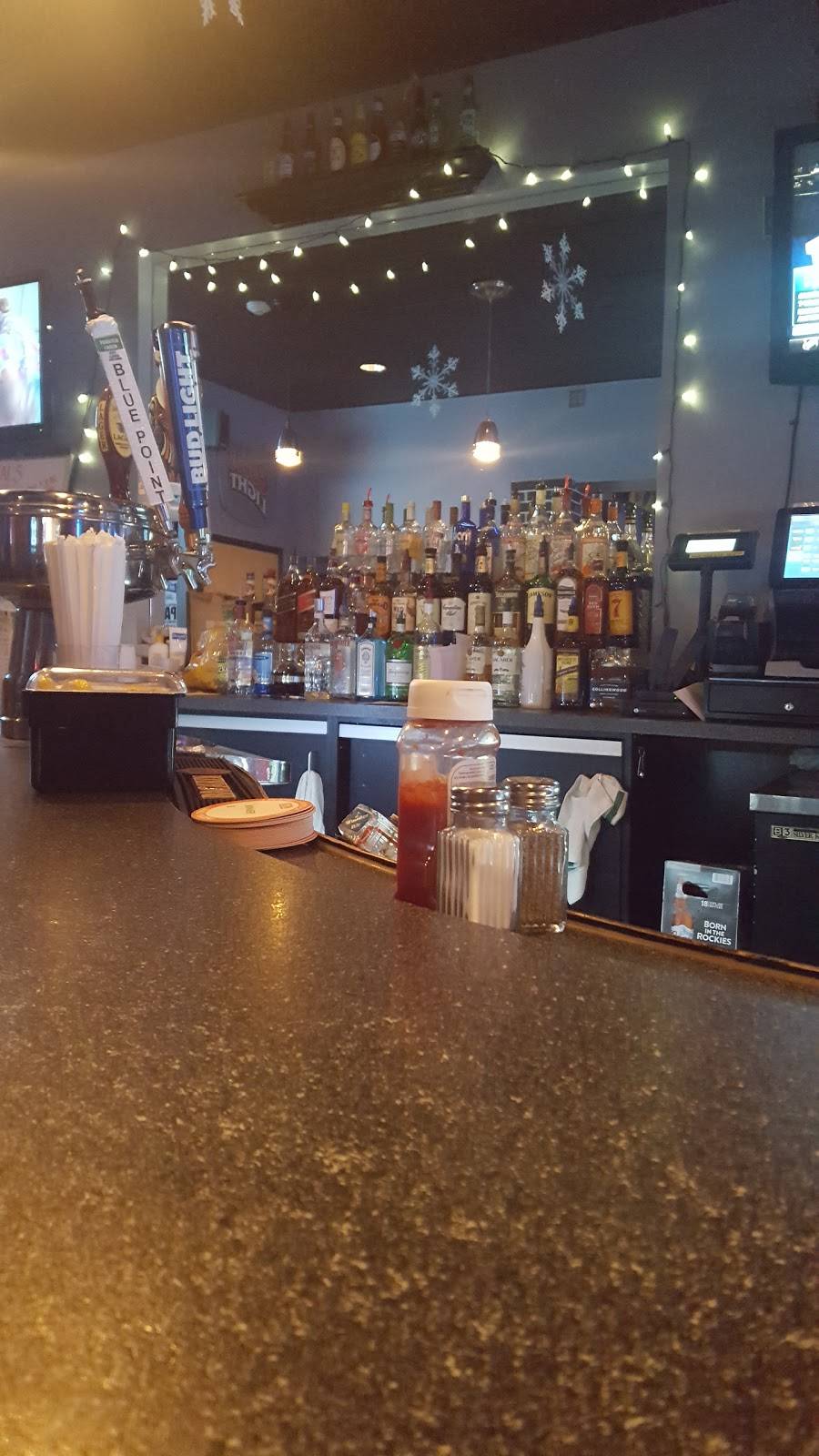 Pit Stop Cafe | restaurant | 338 Bridgeport Ave, Milford, CT 06460, USA | 2038747867 OR +1 203-874-7867