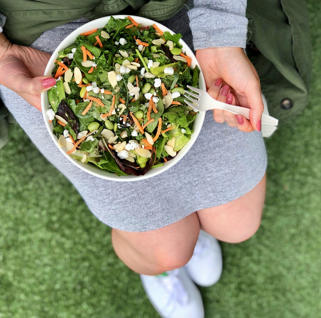 freshii | restaurant | 290 W Hunt Club Rd, Ottawa, ON K2E 0B7, Canada | 6139036108 OR +1 613-903-6108