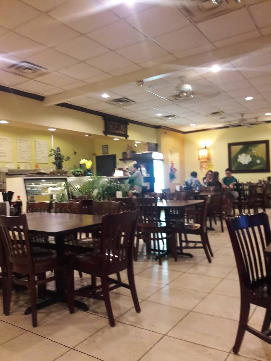 Pho Truc Vietnamese Noodle House | restaurant | 13626 Veterans Memorial Dr # D, Houston, TX 77014, USA | 2818956077 OR +1 281-895-6077