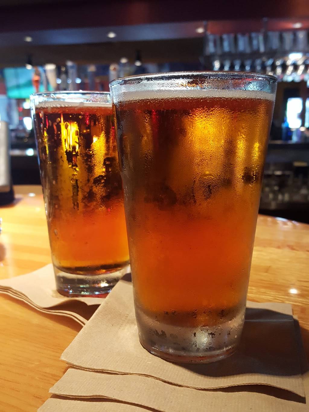 Applebees Grill + Bar | restaurant | 20090 Cortez Blvd, Brooksville, FL 34601, USA | 3527964454 OR +1 352-796-4454