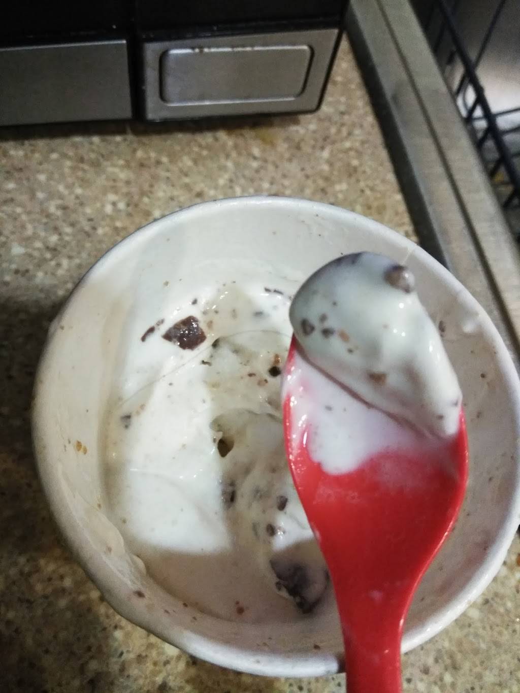 Dairy Queen Grill & Chill | restaurant | 10605 Pendleton Pike, Indianapolis, IN 46236, USA | 3178263737 OR +1 317-826-3737