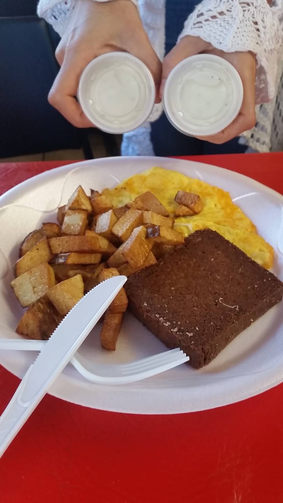 Balls Grill | restaurant | 901 Bessemer City Rd, Gastonia, NC 28052, USA | 7042155588 OR +1 704-215-5588