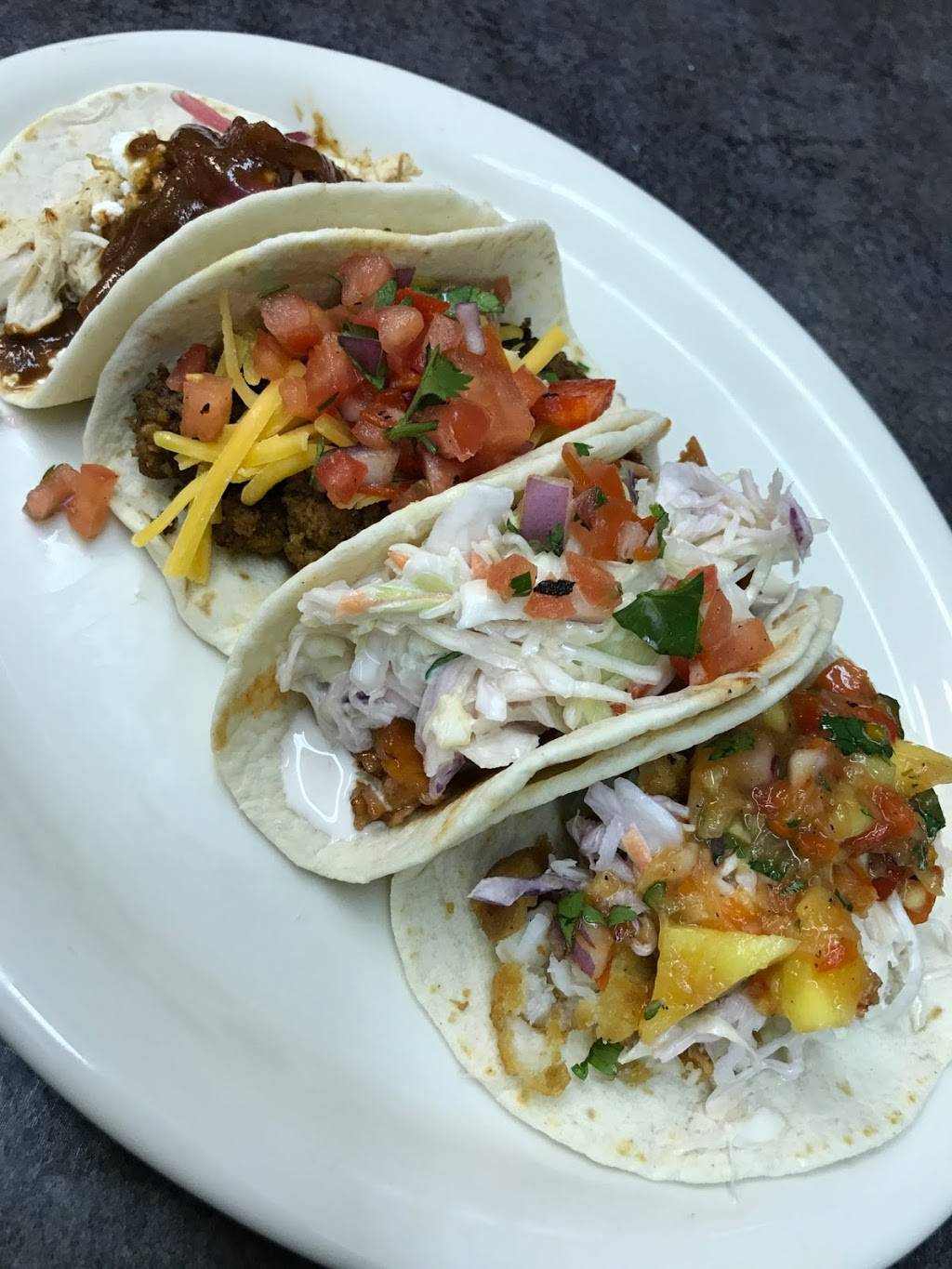 Herbs Tavern | restaurant | 19925 Detroit Rd, Rocky River, OH 44116, USA | 4403319870 OR +1 440-331-9870