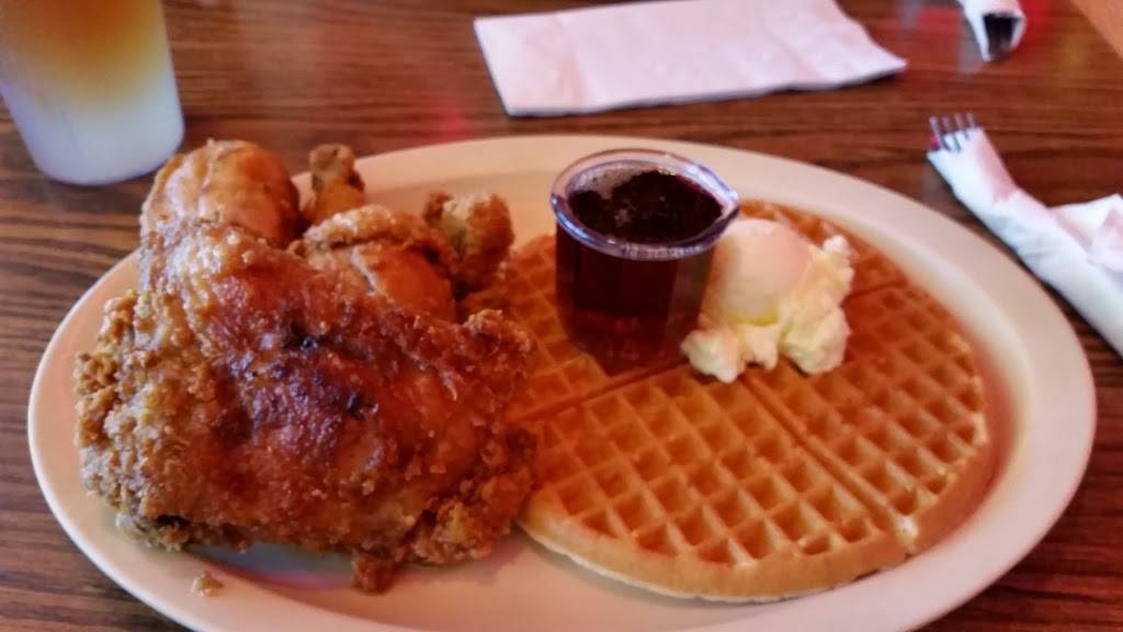 Roscoes Chicken And Waffles - Pico Blvd. | restaurant | 5006 Pico Blvd, Los Angeles, CA 90019, USA | 3239344405 OR +1 323-934-4405