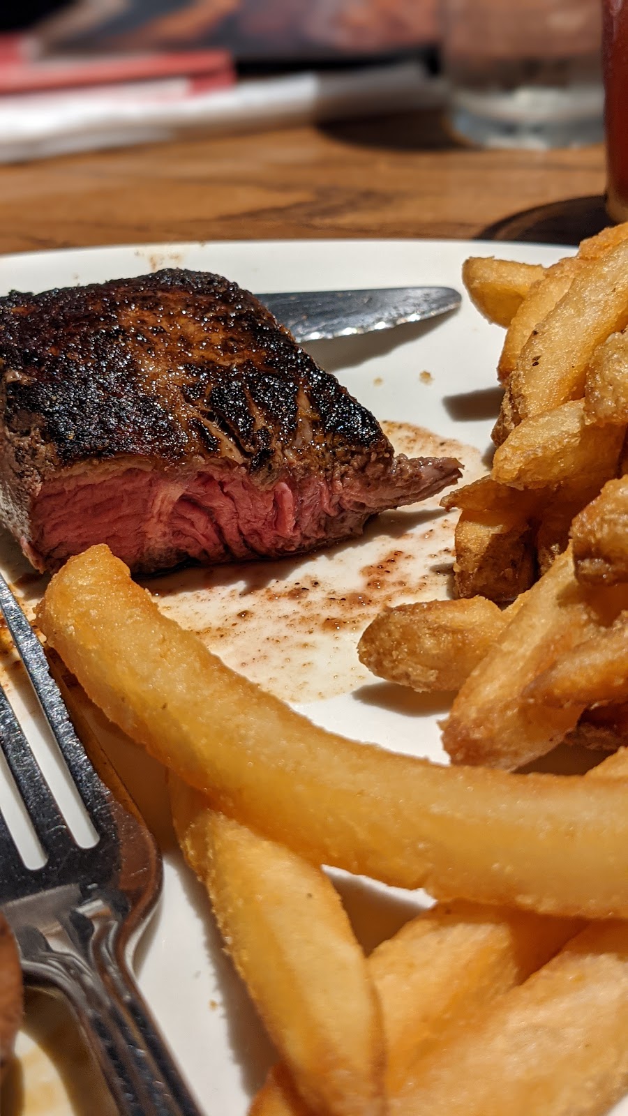 Outback Steakhouse | meal takeaway | 1760 Stirling Rd, Dania Beach, FL 33004, USA | 7542603044 OR +1 754-260-3044