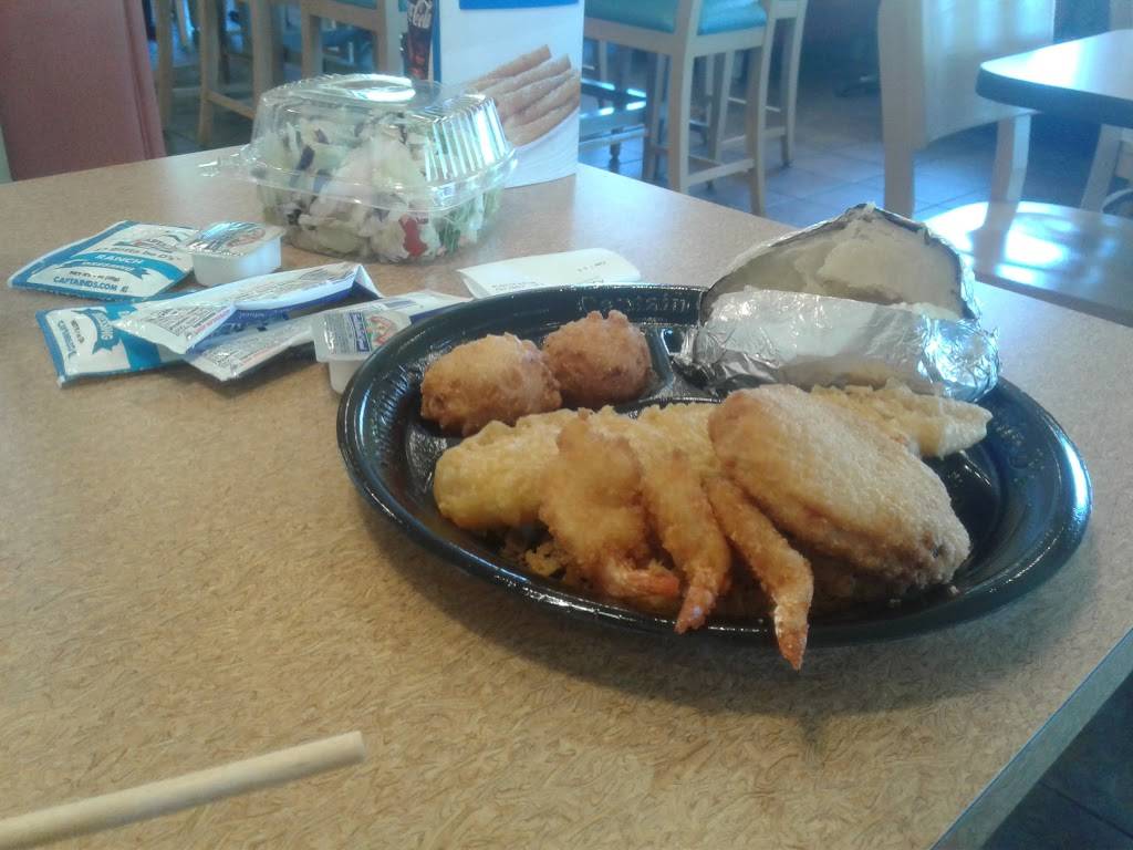 Captain Ds | restaurant | 4209 Hacks Cross Rd, Memphis, TN 38125, USA | 9017572366 OR +1 901-757-2366