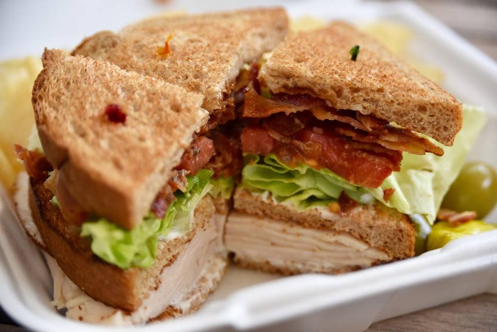 Piccolo Mondo | meal takeaway | 87 Via Mizner, Palm Beach, FL 33480, USA | 5616559599 OR +1 561-655-9599