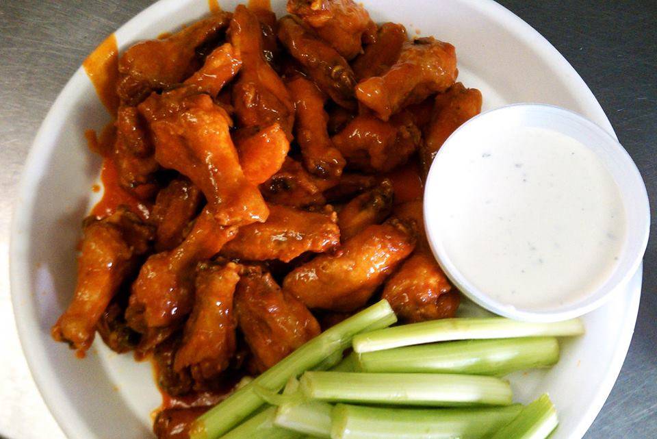 Wings-N-Things 290 | restaurant | 10999 Northwest Fwy, Houston, TX 77092, USA | 7136808900 OR +1 713-680-8900