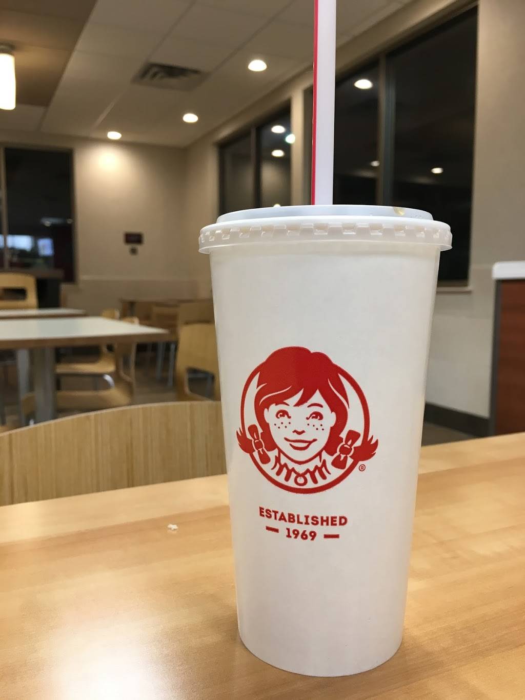 Wendys | restaurant | 261 Rte 9W, Glenmont, NY 12077, USA | 5184328900 OR +1 518-432-8900