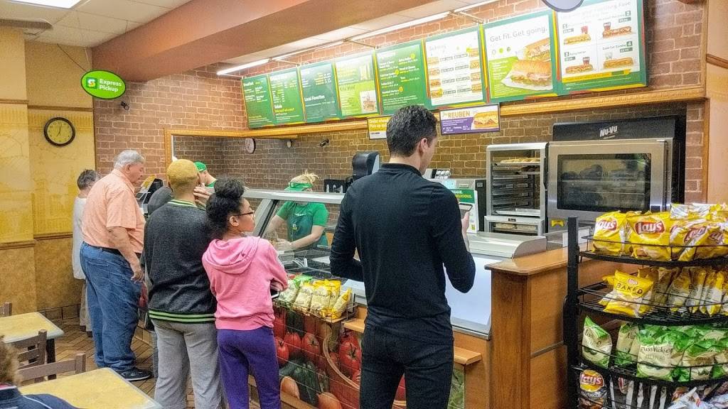 Subway | restaurant | 1504 Cheney Hwy, Titusville, FL 32780, USA | 3212674496 OR +1 321-267-4496