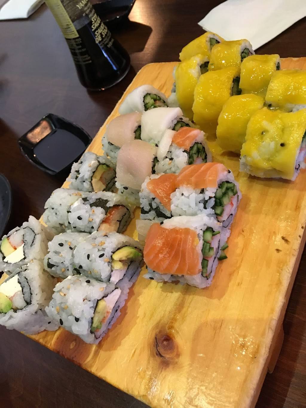 Hama Sushi | restaurant | 3611 Major MacKenzie Dr W #5, Woodbridge, ON L4H 0A2, Canada | 9054176333 OR +1 905-417-6333