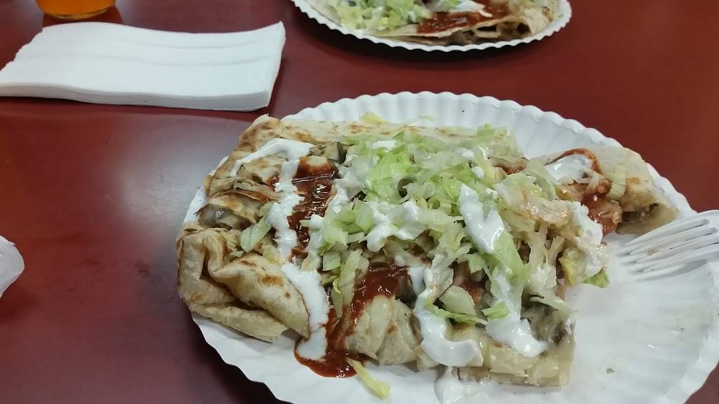Tacos El Jaliscience | restaurant | 505 E Alisal St, Salinas, CA 93905, USA | 8317592381 OR +1 831-759-2381