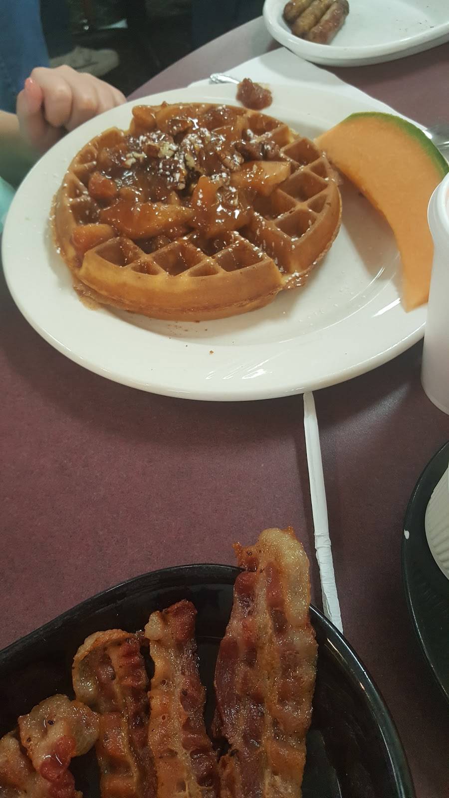 Niko’s Breakfast Club | restaurant | 4002 W 111th St, Oak Lawn, IL 60453, USA | 7084223344 OR +1 708-422-3344