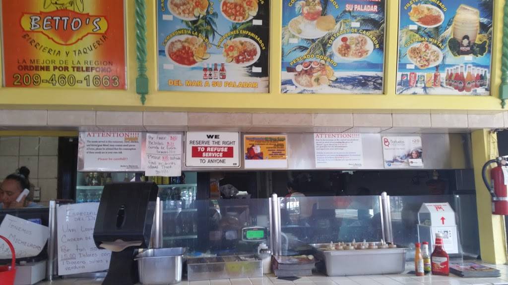 Bettos Birreria & Tacqueria | restaurant | 608 E Charter Way, Stockton, CA 95206, USA | 2094601663 OR +1 209-460-1663