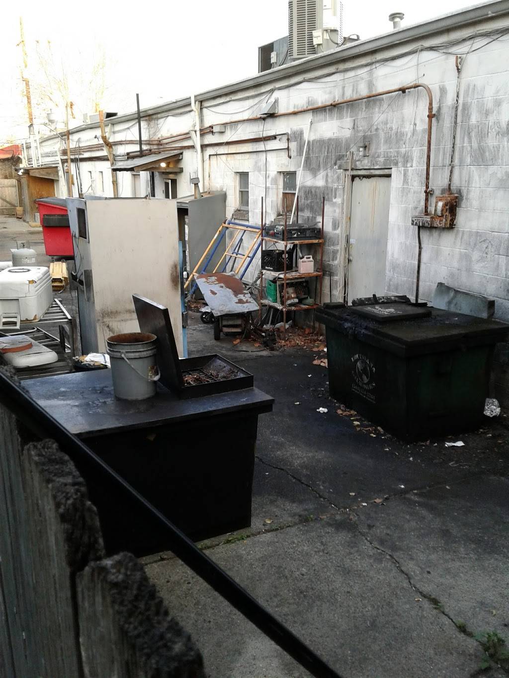 Mr Poor Boy Restaurant | restaurant | 10202 Jefferson Hwy, River Ridge, LA 70123, USA | 5047371170 OR +1 504-737-1170