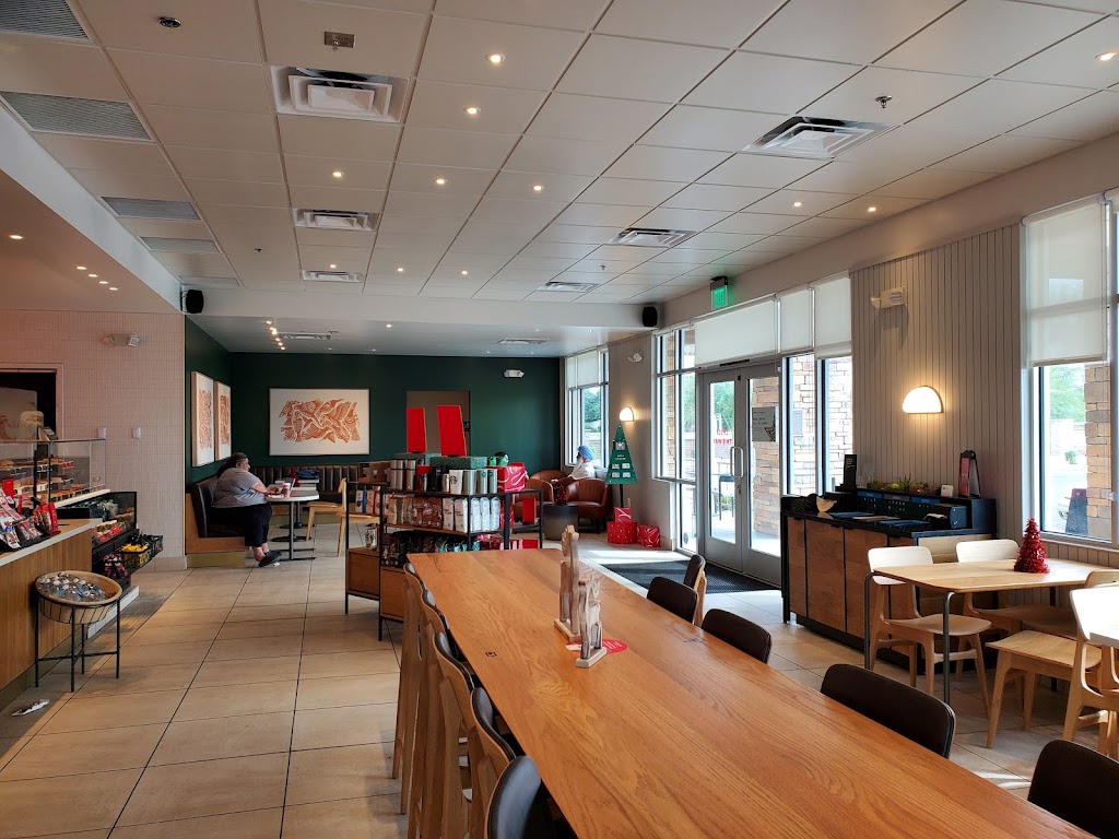 Starbucks | cafe | 6124 S 35th Ave, Phoenix, AZ 85041, USA | 6026540301 OR +1 602-654-0301