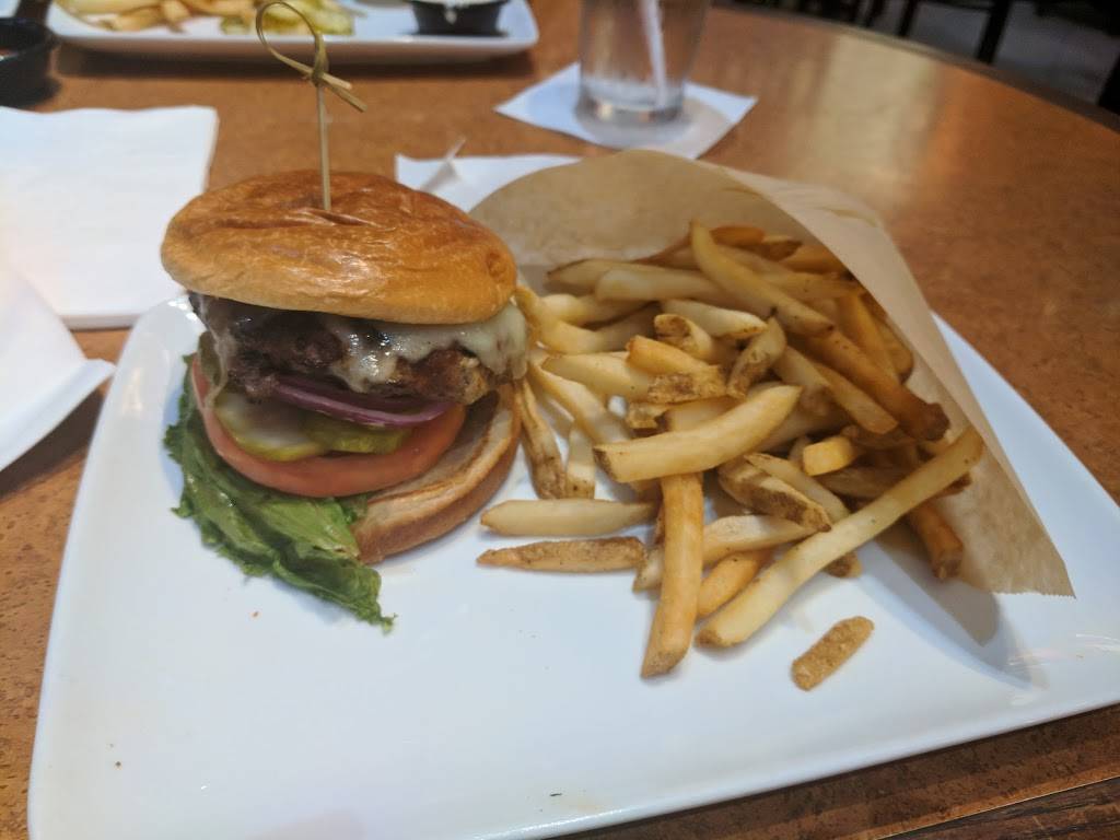 TGI Fridays | restaurant | 8039 Beach Blvd, Buena Park, CA 90620, USA | 7147616000 OR +1 714-761-6000