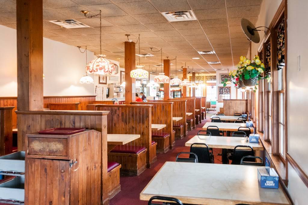 Sonnys Main Street Restaurant | restaurant | 20 Main St, Henniker, NH 03242, USA | 6034284444 OR +1 603-428-4444