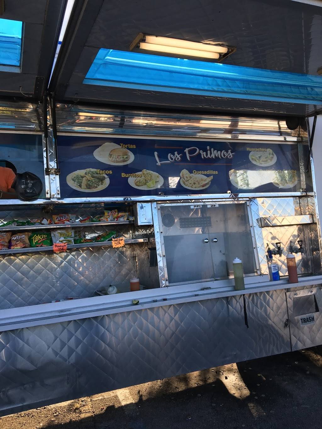 Los Primos Taqueria Taco Truck | restaurant | Pinson Valley Pkwy, Birmingham, AL 35217, USA | 2055147499 OR +1 205-514-7499