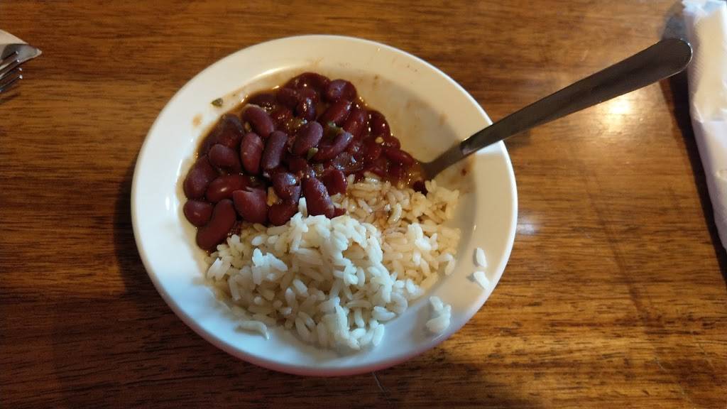 Frillys Seafood Bayou Kitchen | restaurant | 1925 Denison St, Denton, TX 76201, USA | 9402432126 OR +1 940-243-2126