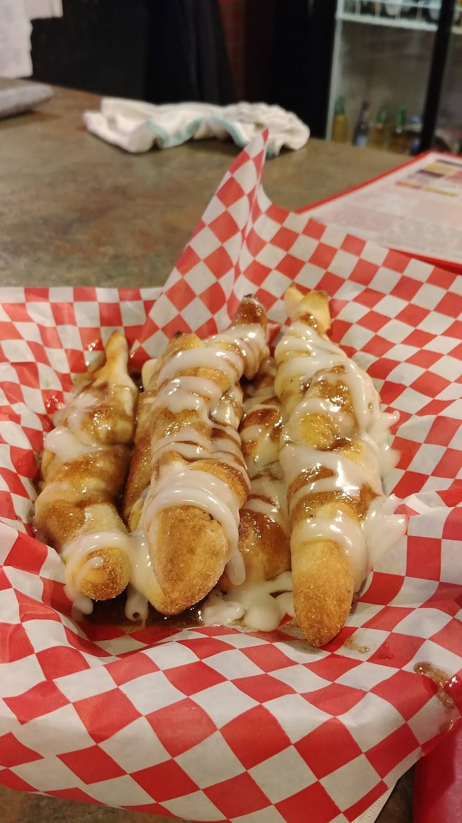 Pizza Forum | meal delivery | 215 Main St, Auburn, IN 46706, USA | 2609201111 OR +1 260-920-1111