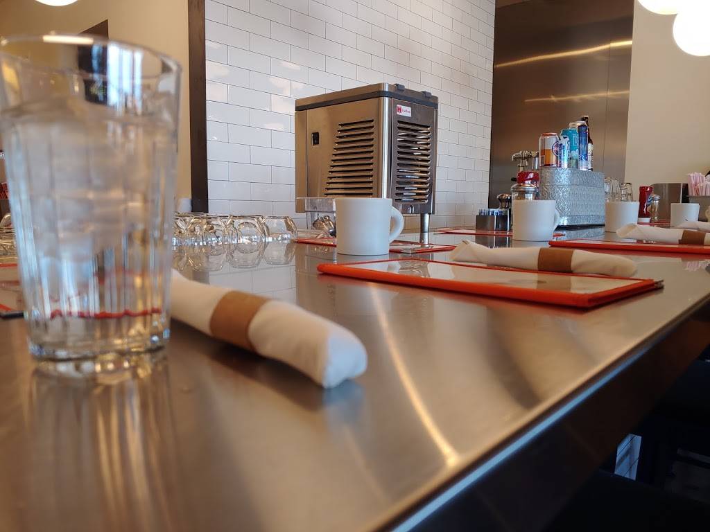 Matts Big Breakfast | restaurant | 13610 N Scottsdale Rd #1, Scottsdale, AZ 85254, USA | 4805900096 OR +1 480-590-0096