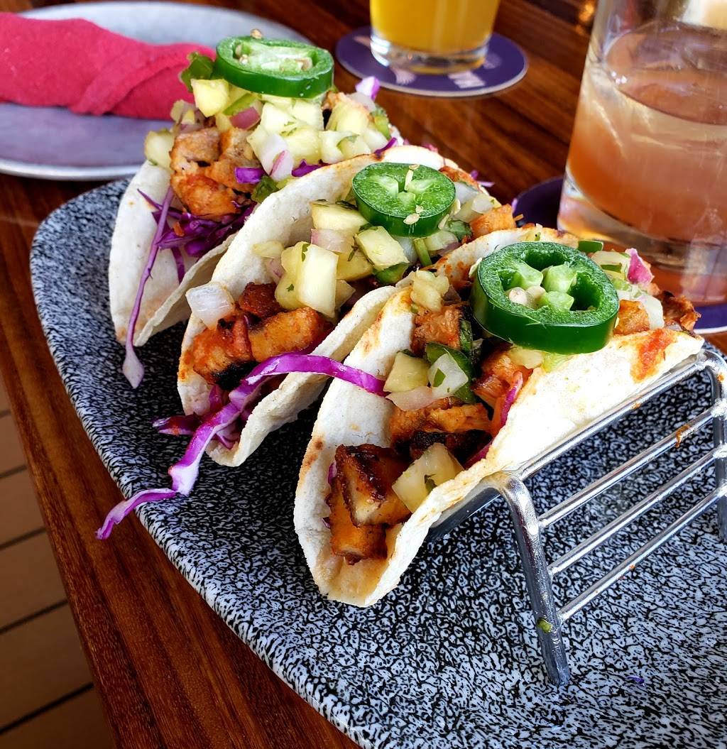 Jock Lindseys Hangar Bar | restaurant | Pleasure Island Boat Dock, Lake Buena Vista, FL 32830, USA | 4079396244 OR +1 407-939-6244