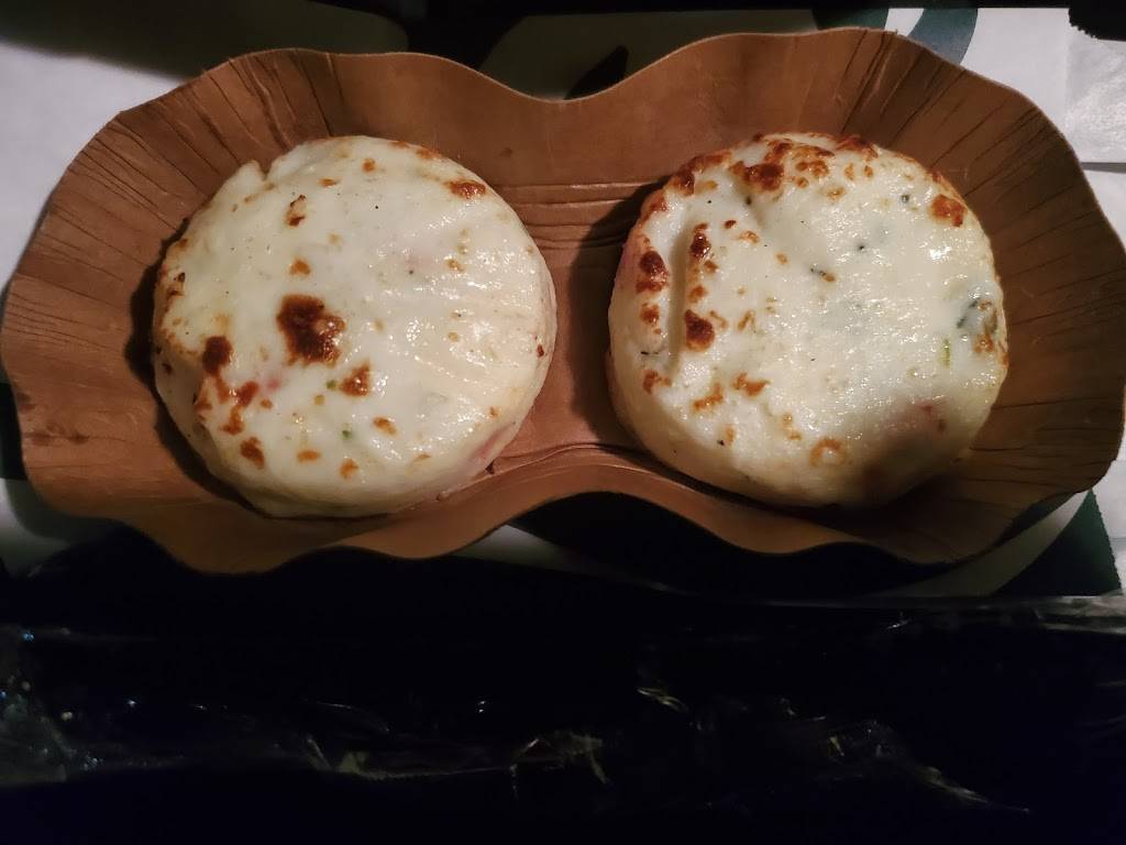 Starbucks | cafe | 39 Massa Dr, Kingston, NY 12401, USA | 8453365304 OR +1 845-336-5304