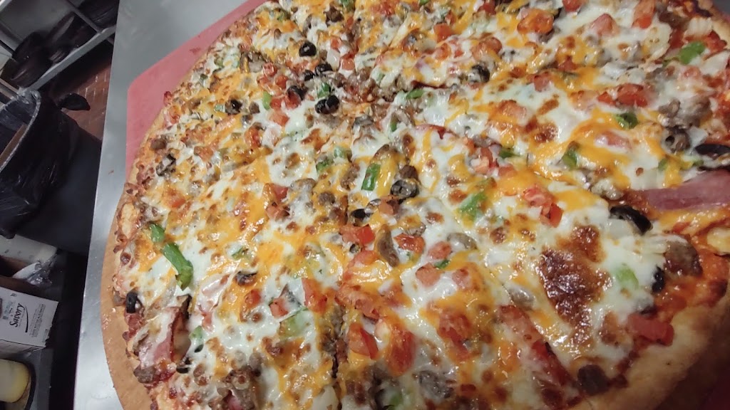 Godfathers Pizza | meal delivery | 5719 Yellowstone Rd, Cheyenne, WY 82009, USA | 3076345222 OR +1 307-634-5222