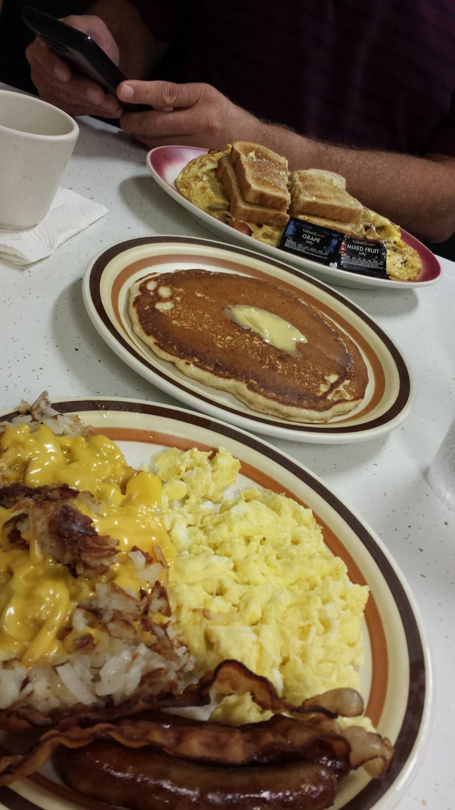 East End Cafe | restaurant | 2209 E 5th St, Superior, WI 54880, USA | 7153983461 OR +1 715-398-3461