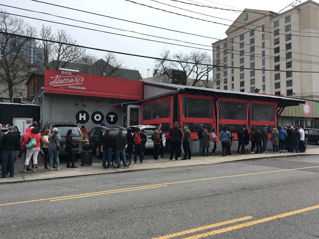 Hattie Bs Hot Chicken - Nashville - Midtown | restaurant | 112 19th Ave S, Nashville, TN 37203, USA | 6158025700 OR +1 615-802-5700
