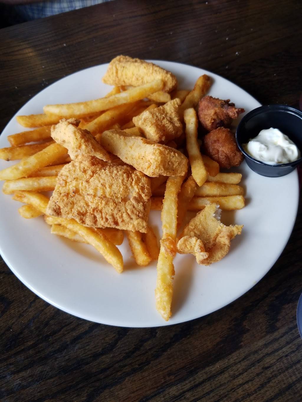 Ros Grille | restaurant | 300 Hobbs St E, Athens, AL 35611, USA | 2562302716 OR +1 256-230-2716