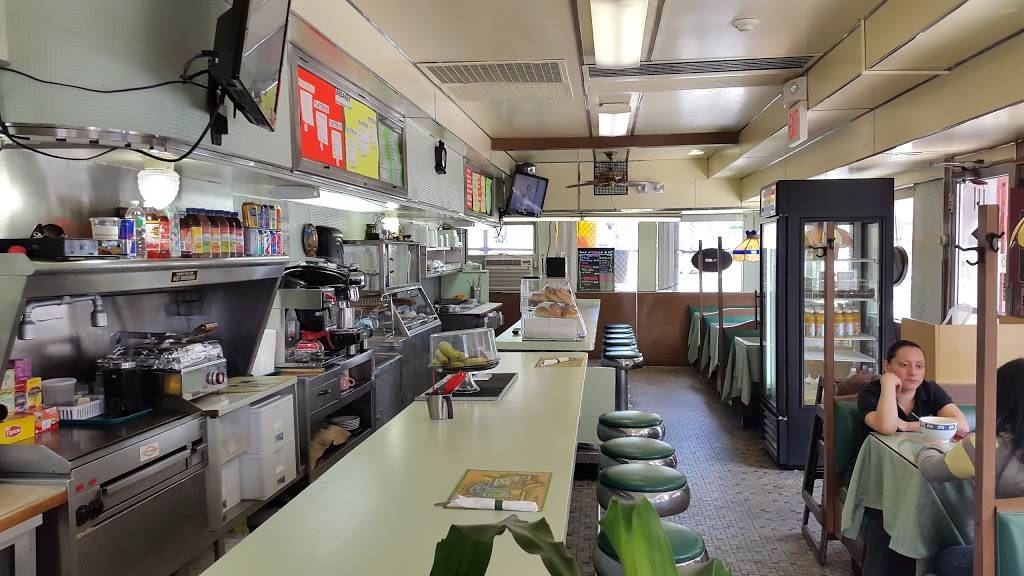 El Cabanal Diner | restaurant | 238 14th St, Jersey City, NJ 07310, USA | 2017980035 OR +1 201-798-0035