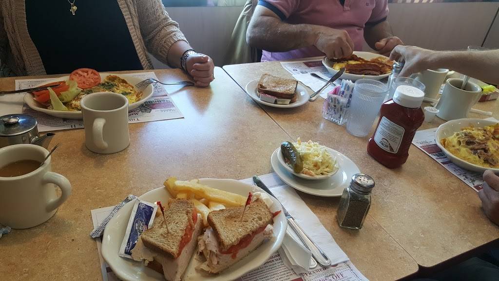 Mont Olympos Diner | restaurant | 1 Fort Hill Ave, Yonkers, NY 10710, USA | 9149614677 OR +1 914-961-4677