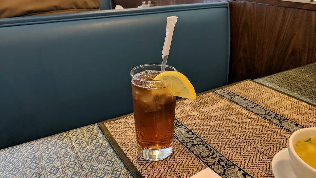 Ghin Na Ree Restaurant | restaurant | 2509 N Harrison St, Arlington, VA 22207, USA | 7035361643 OR +1 703-536-1643